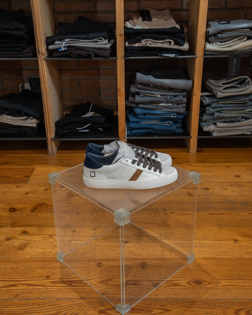 Date Hill Low Vintage White Blue